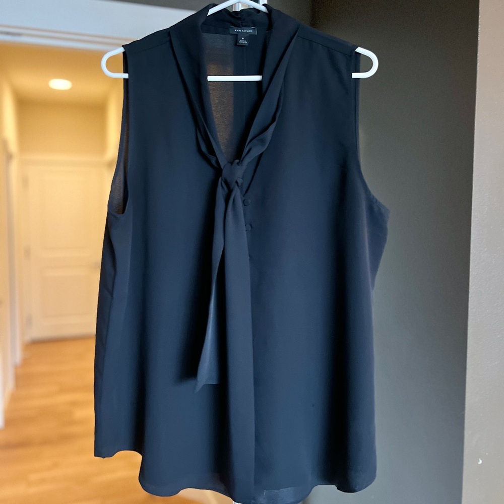 Ann Taylor sleeveless blouse